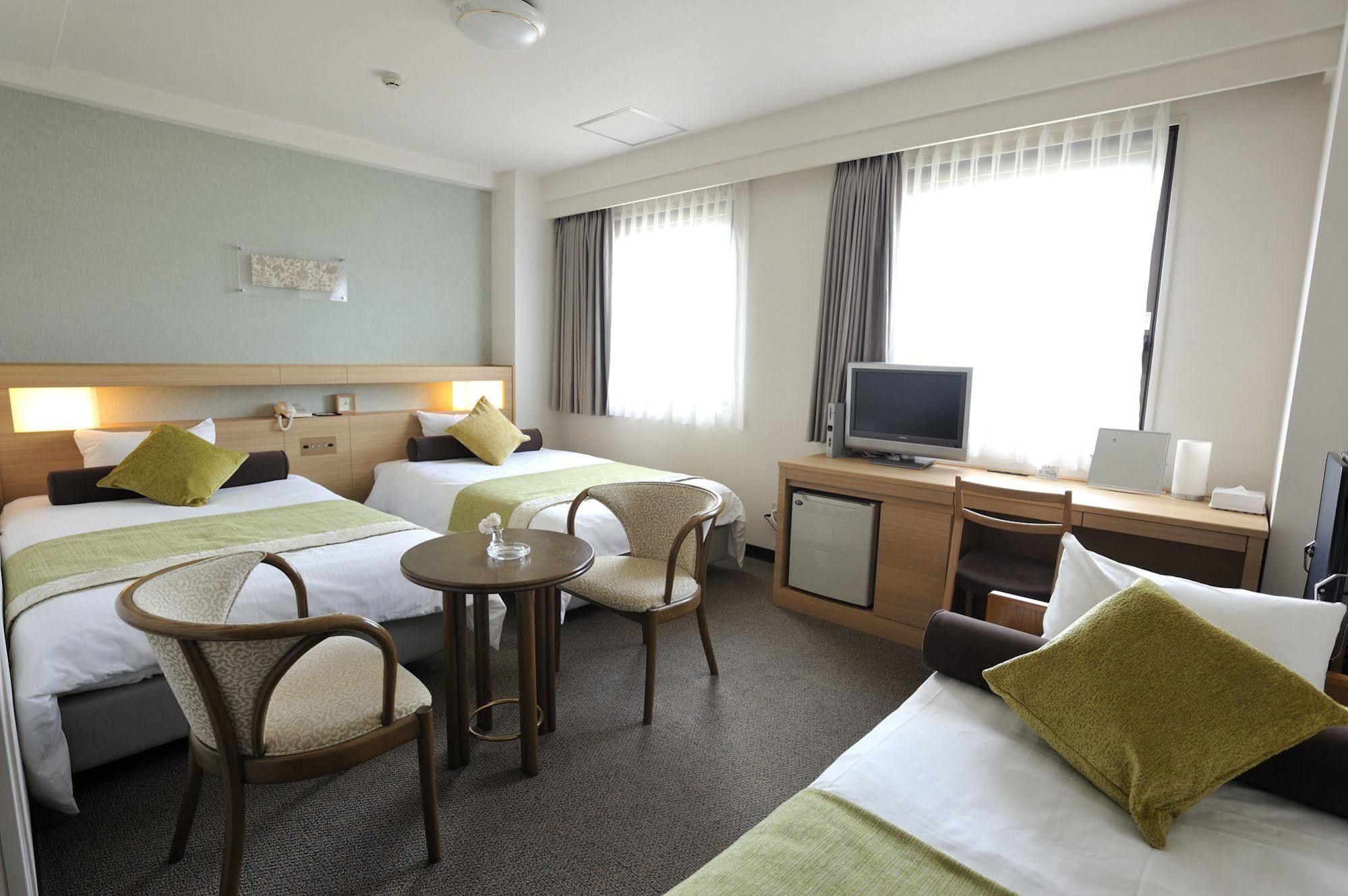 Shin Osaka Station Hotel Annex Exterior foto